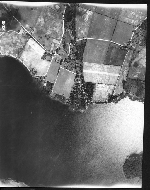 img-fairchild9386.jpg img-fairchild9386.jpg