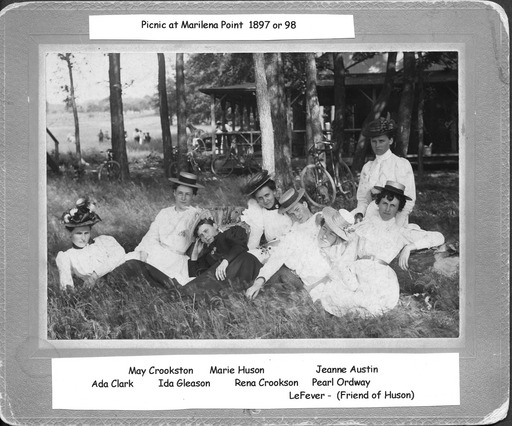 img-marilenapicnic.1897.jpg img-marilenapicnic.1897.jpg
