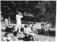img-the_elms_house.1932.jpg img-the_elms_house.1932.jpg