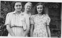 img-turner_women.jpg img-turner_women.jpg